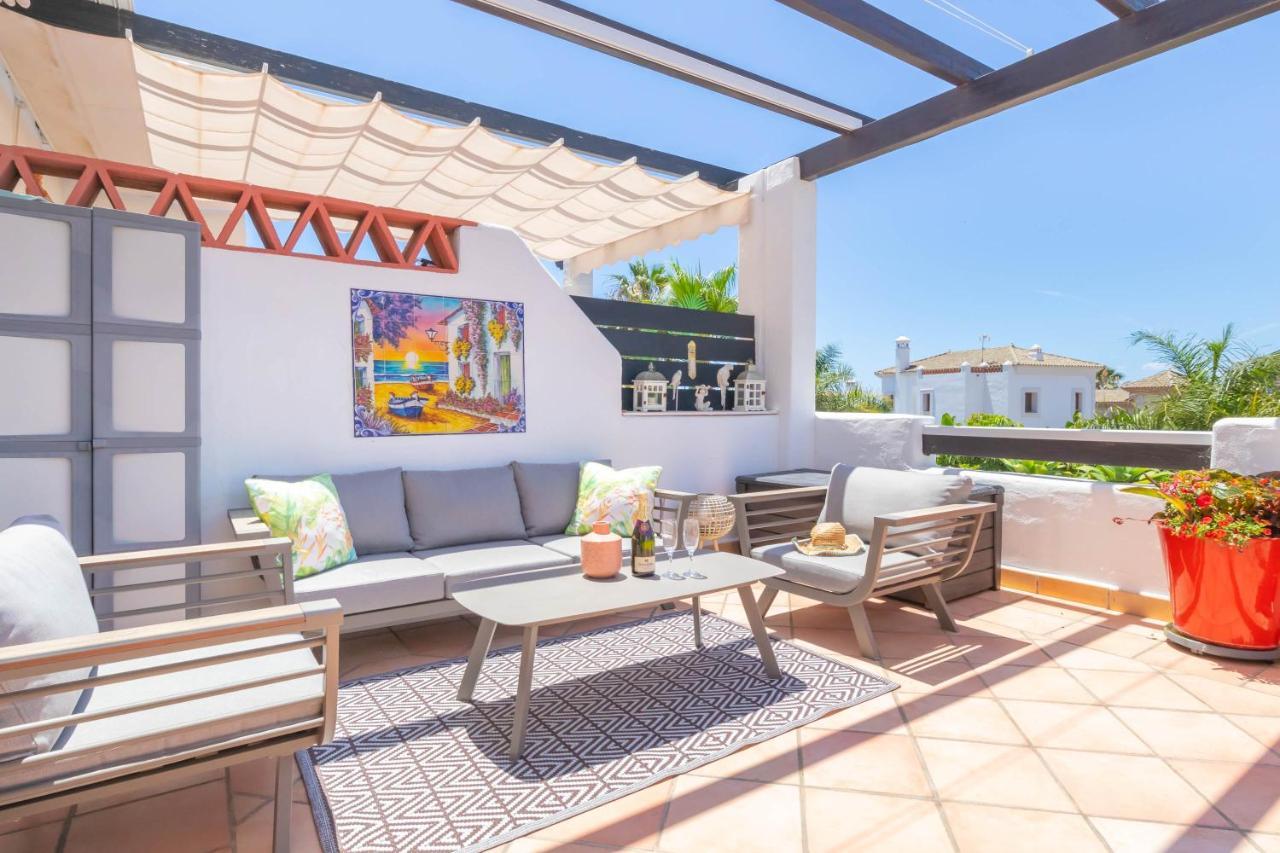 Sunset Boutique Resina Golf - Happy * Estepona