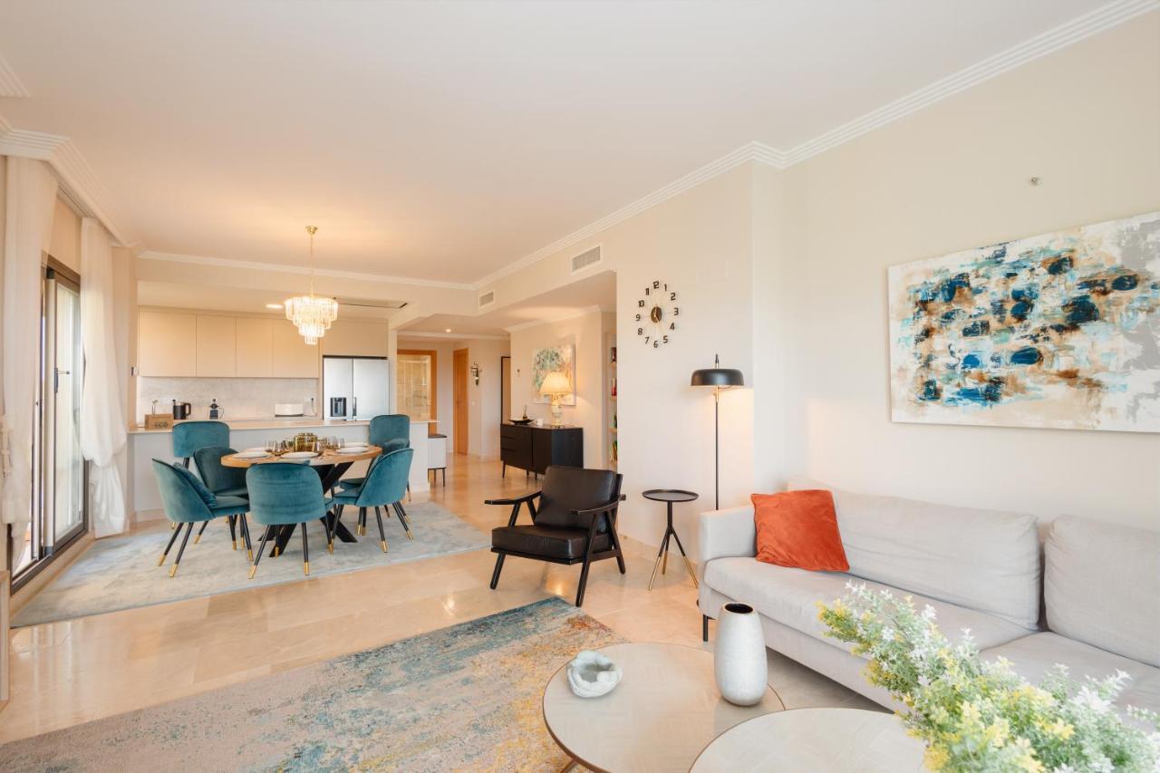 Beautiful In Benahavis, Marbella Apartment *