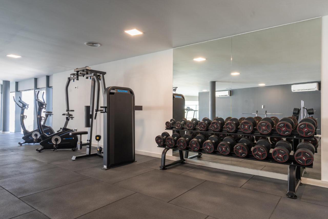 25 Mesas Big Terrace With Indoor & Outdoor Pool & Gym * Estepona