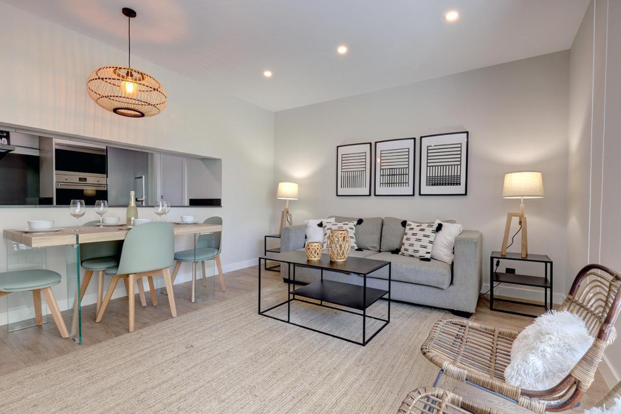 Apartment Stylish 2 Bedroom In Old Town