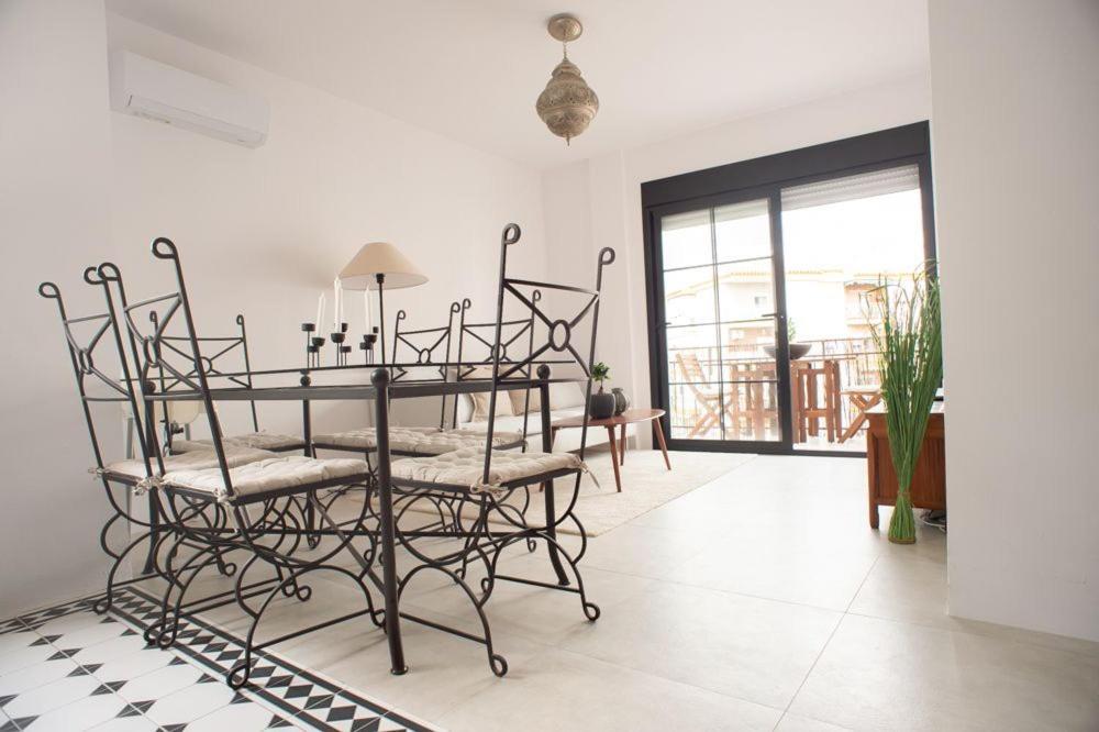 Three Bedroom In Location Apartment
