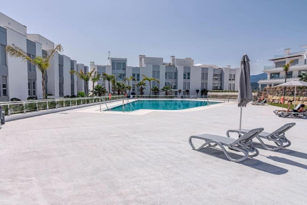 Perfect 3 Bed In Le Mirage With Seaview Rdr313 Apartment Estepona