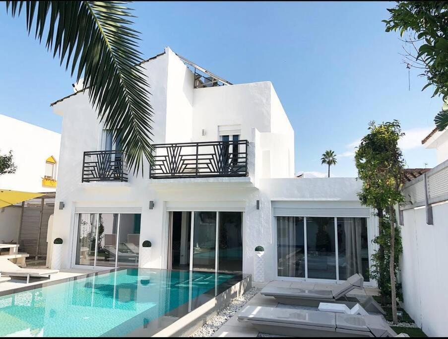 Luxe, Puerto Banus, Marbella * Estepona
