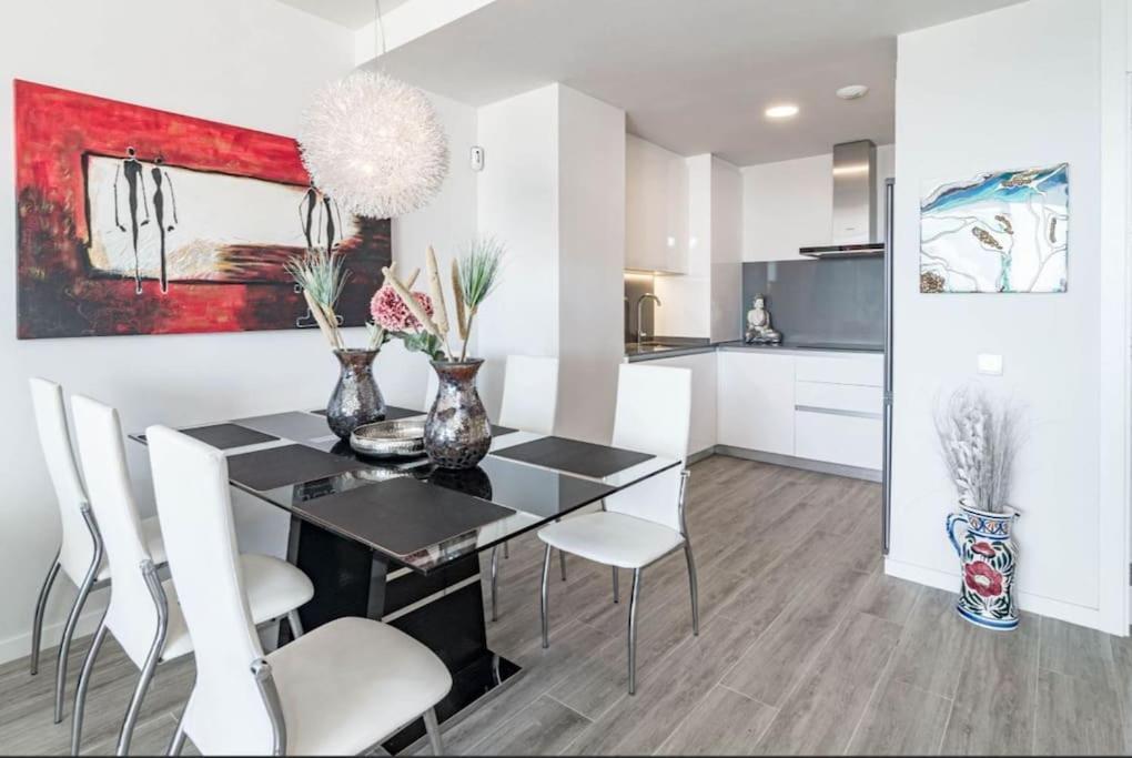 Perfect 3 Bed In Le Mirage With Seaview Rdr313 Apartment Estepona