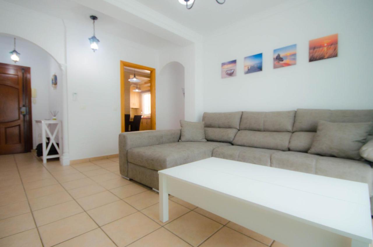 Apartment El Pescador-where Art And Meet *
