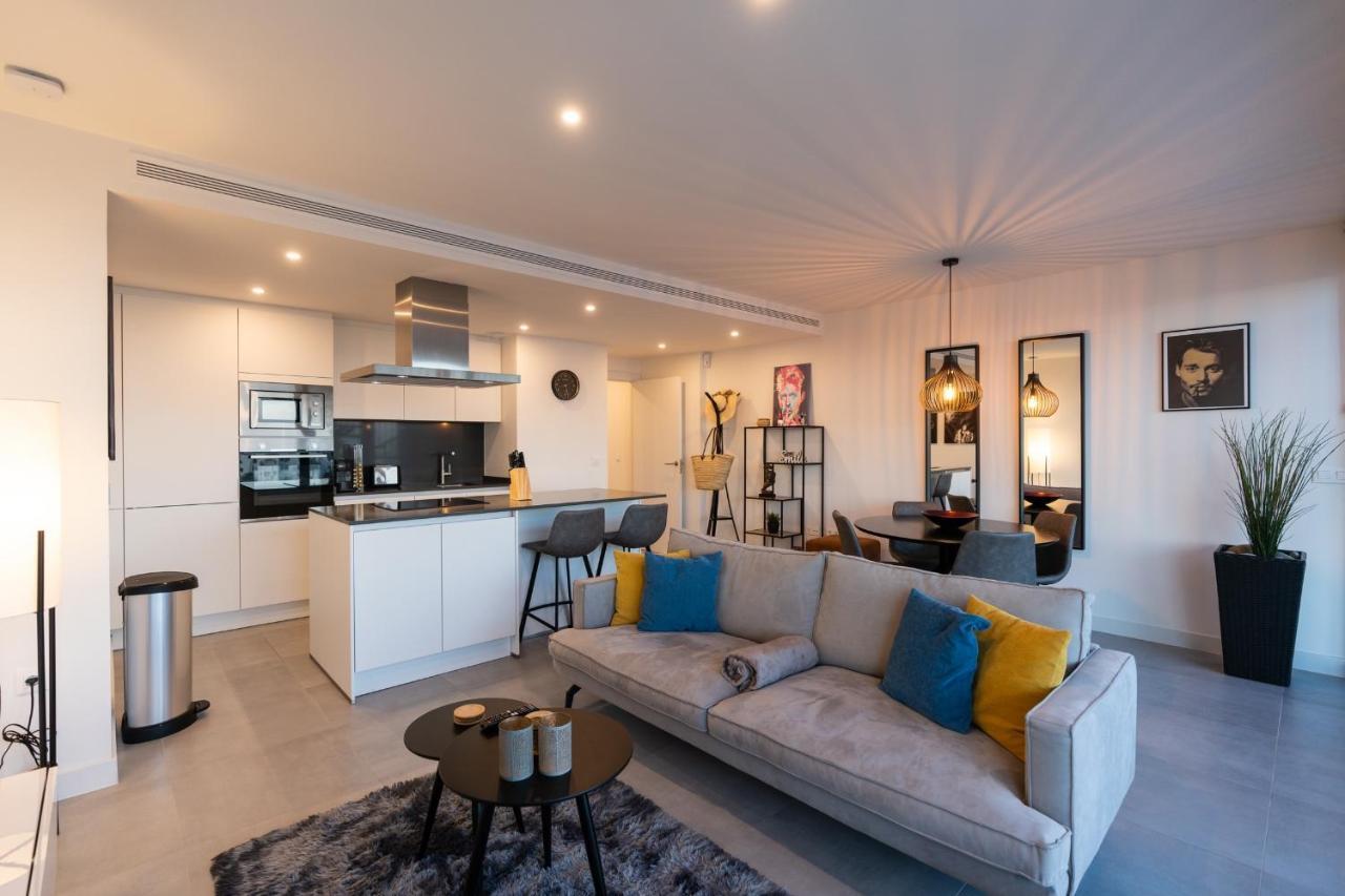 Oasis 325 New Luxury Penthouse With Amazing Sea View And Private Jacuzzi Estepona