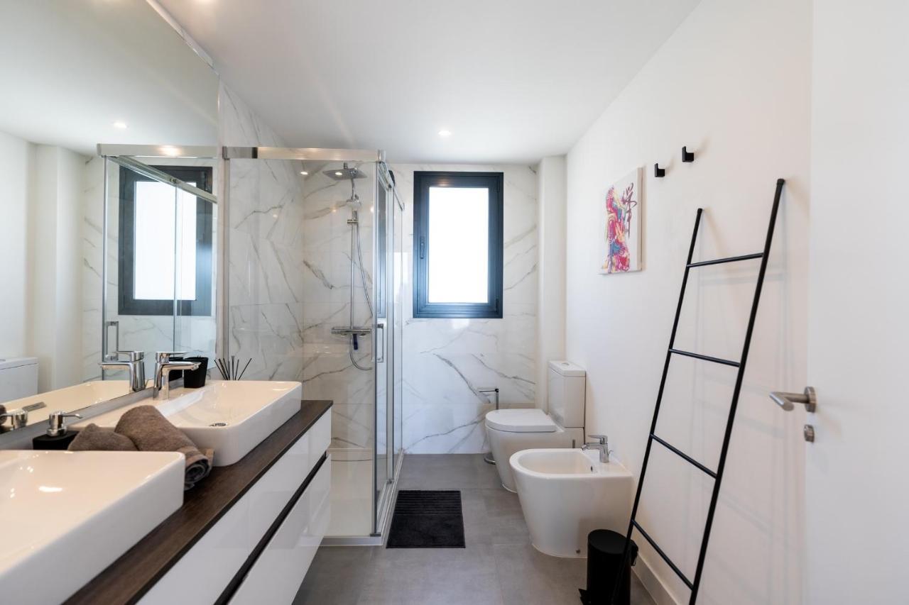 Oasis 325 New Luxury Penthouse With Amazing Sea View And Private Jacuzzi * Estepona