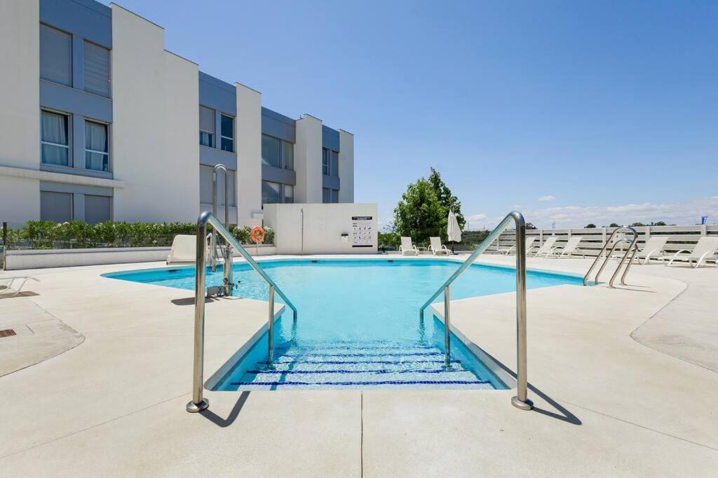 Apartment Stylish 3 Bedroom Le Mirage Close To Rdr317 *