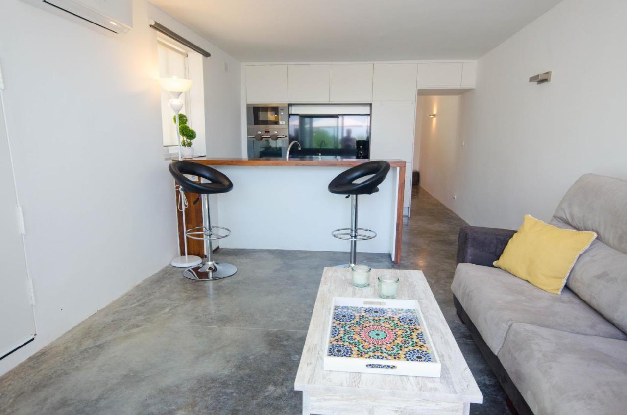 Seghers- Seaside Charm By The Appartement Estepona
