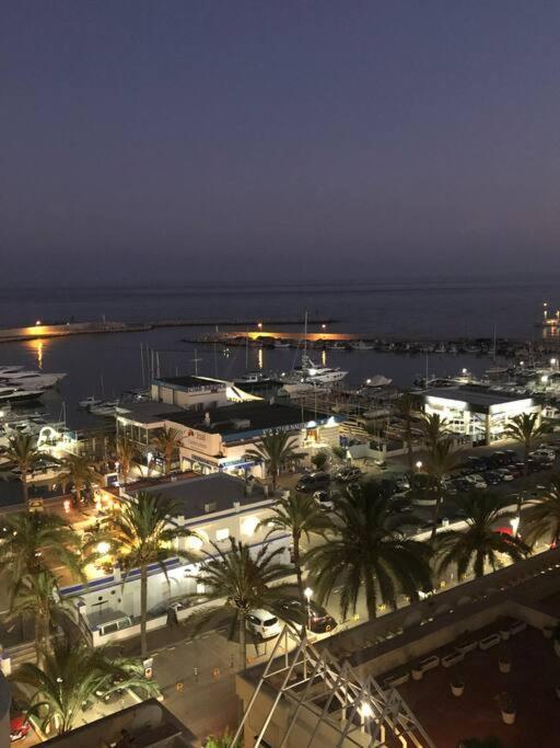 Puerto Ideal Location Estepona