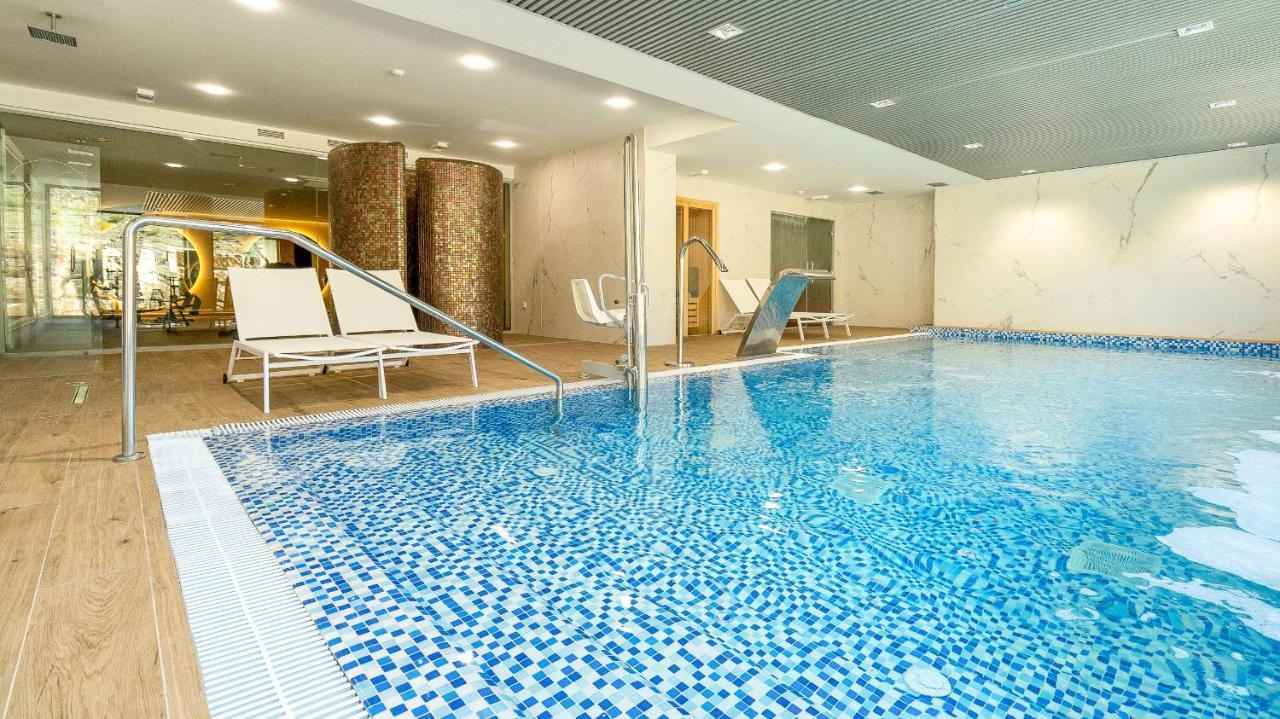 Oasis 325 Penthouse Apartamento Estepona