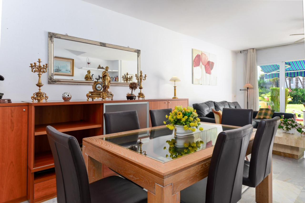 Spacious Beachfront Estepona