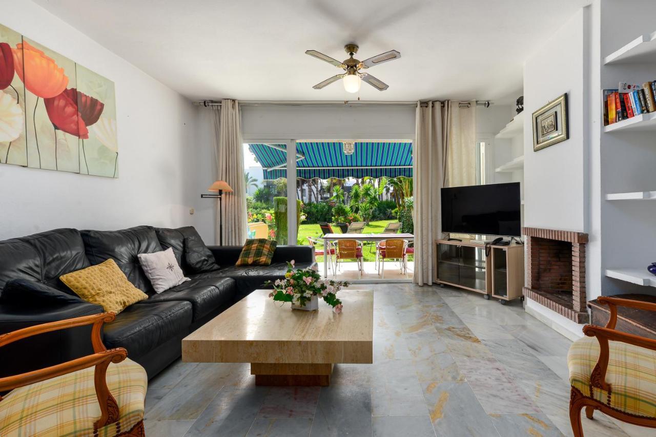 Vakantiehuis Spacious Beachfront *