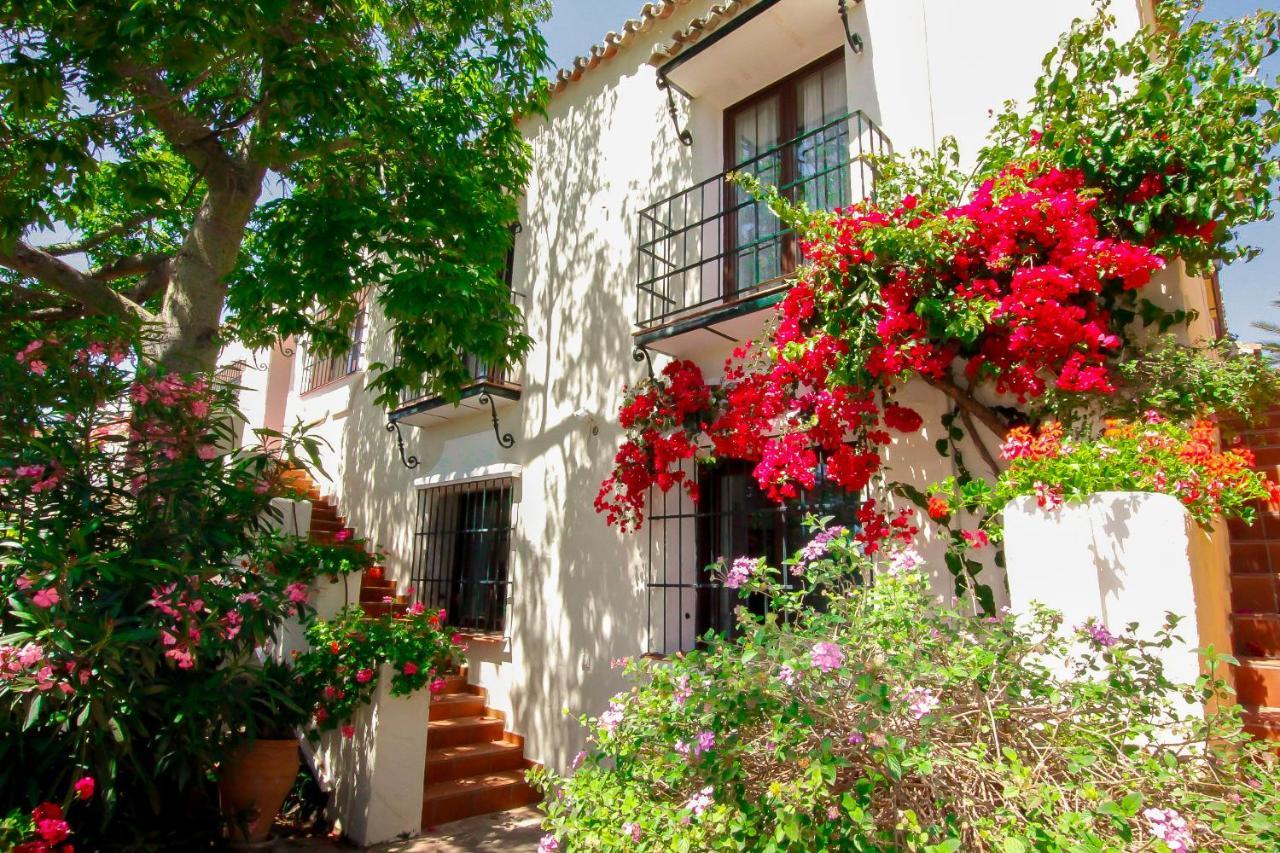 Cortijo De Cortes Apartment *