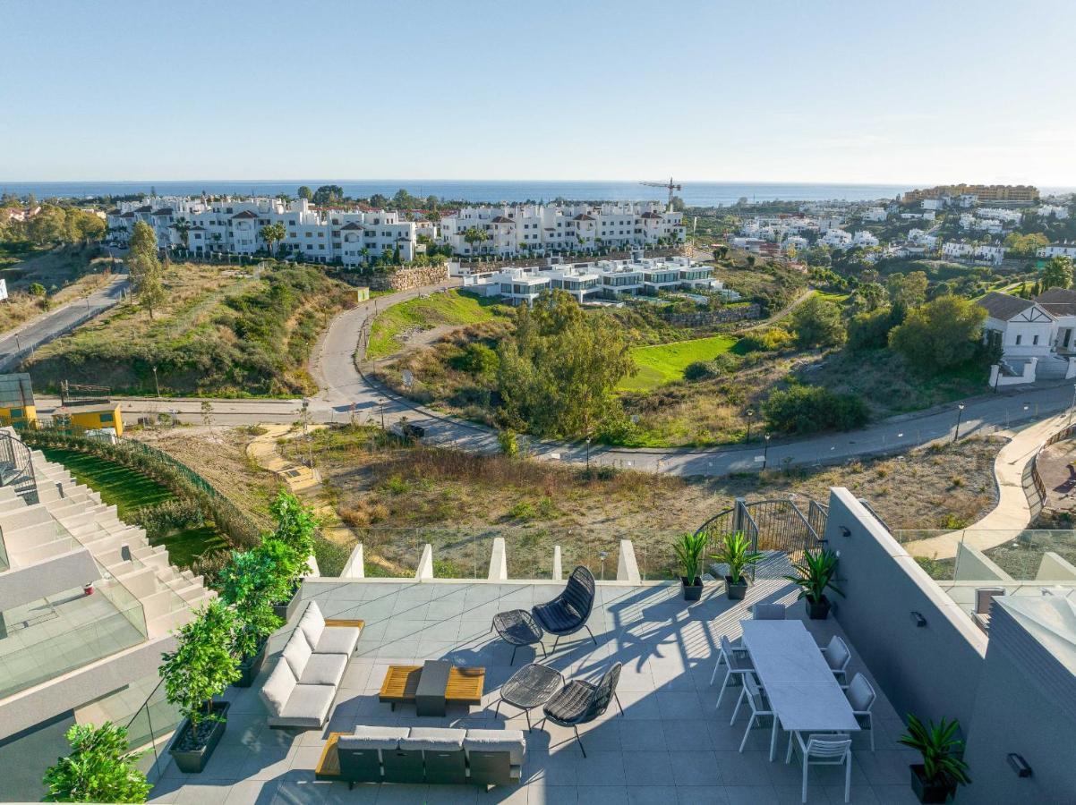 Oasis 325 Penthouse *