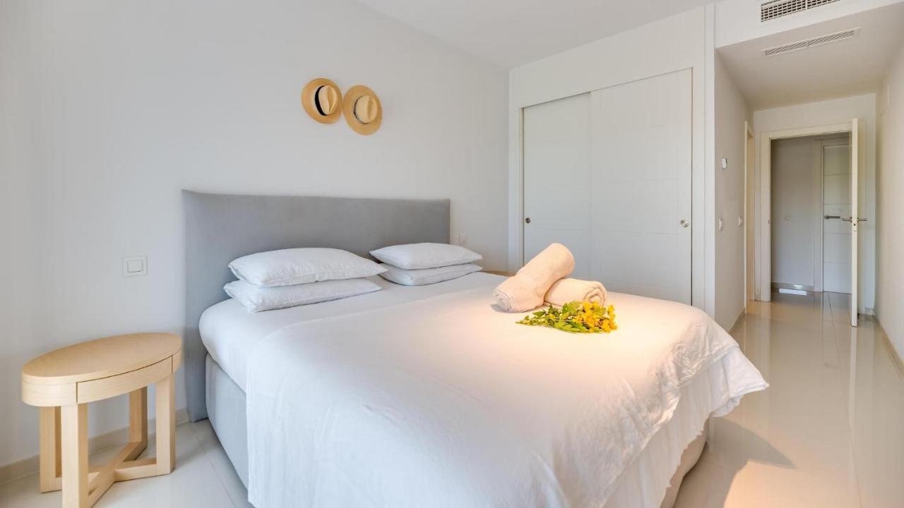 Amazing Ultra Modern Oasis In Atalaya Estepona