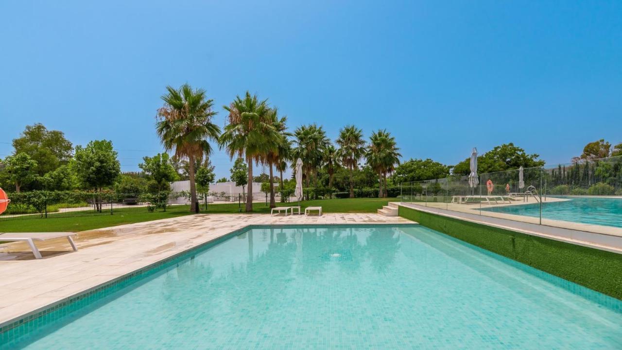 Amazing Ultra Modern Oasis In Atalaya Appartement