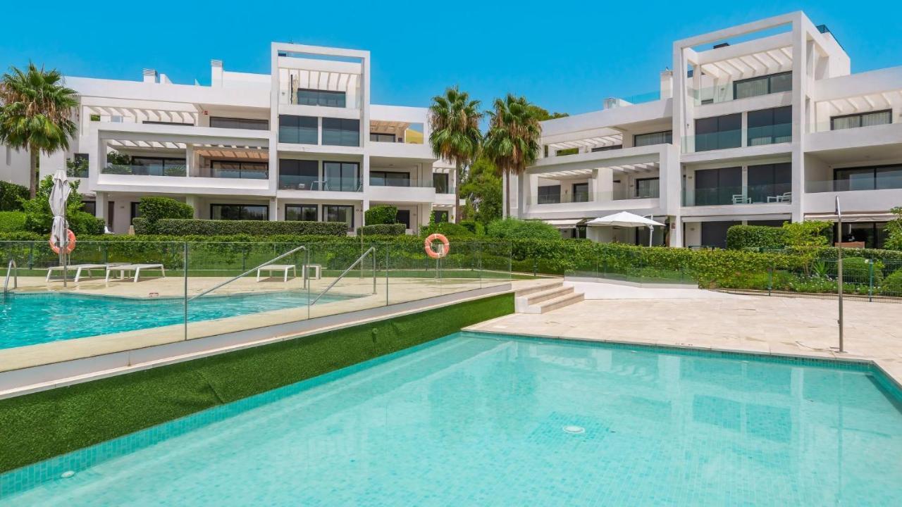 Amazing Ultra Modern Oasis In Atalaya Appartement Estepona