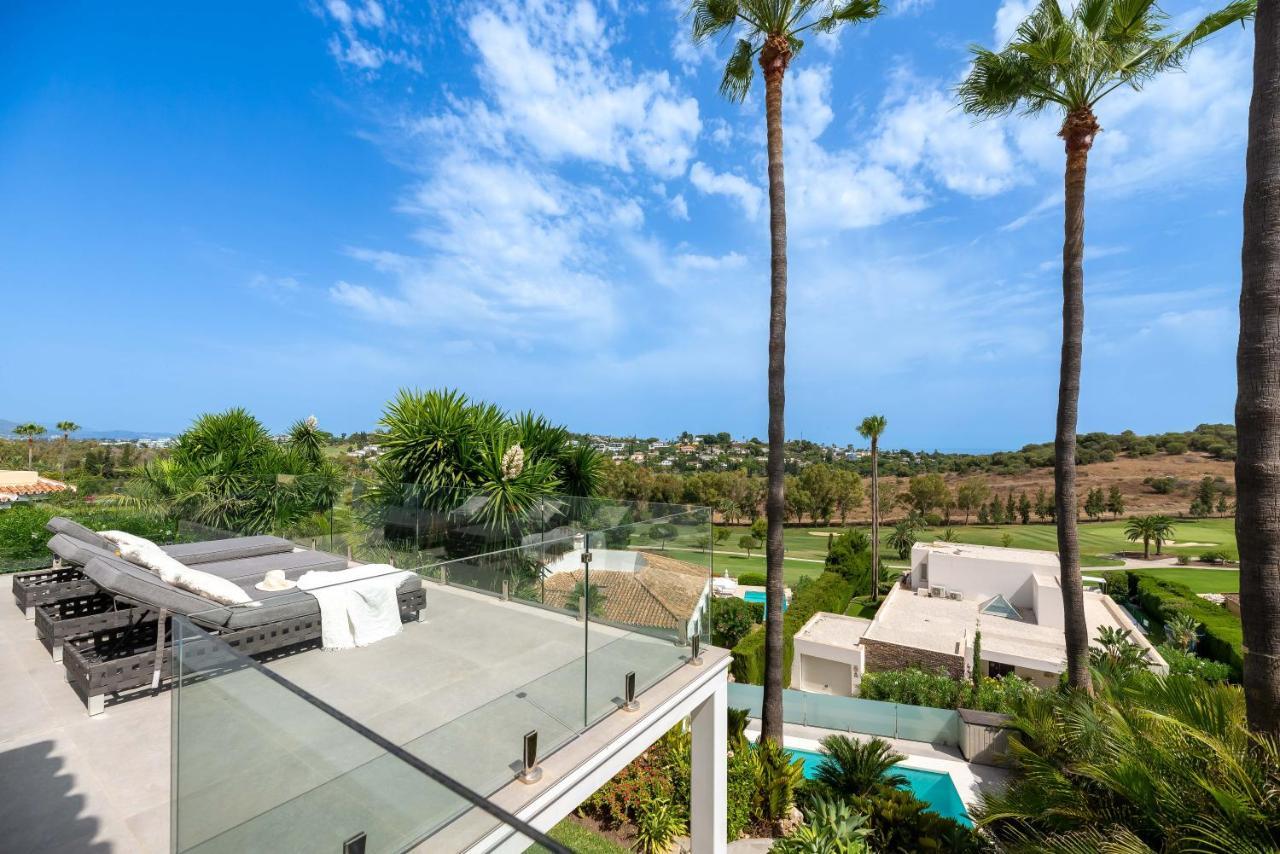 Renovated 4bdrm Luxury - Frontline Golf * Estepona