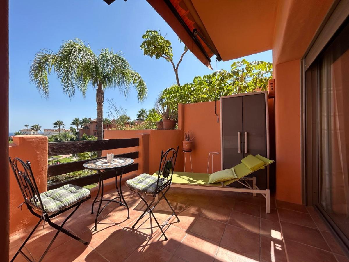 Sotoserena Pools & Tropical Garden With Sea View Apartment Estepona