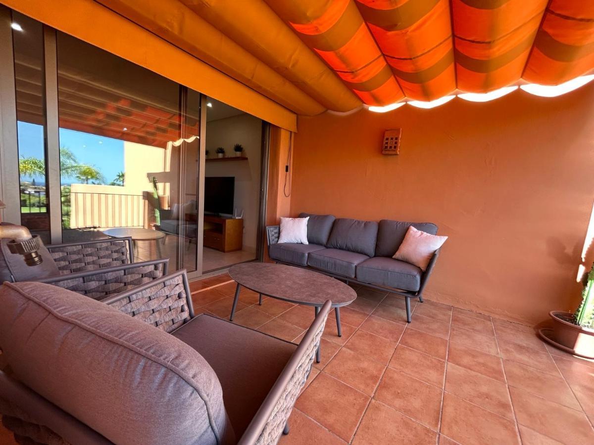 Sotoserena Pools & Tropical Garden With Sea View Apartment Estepona