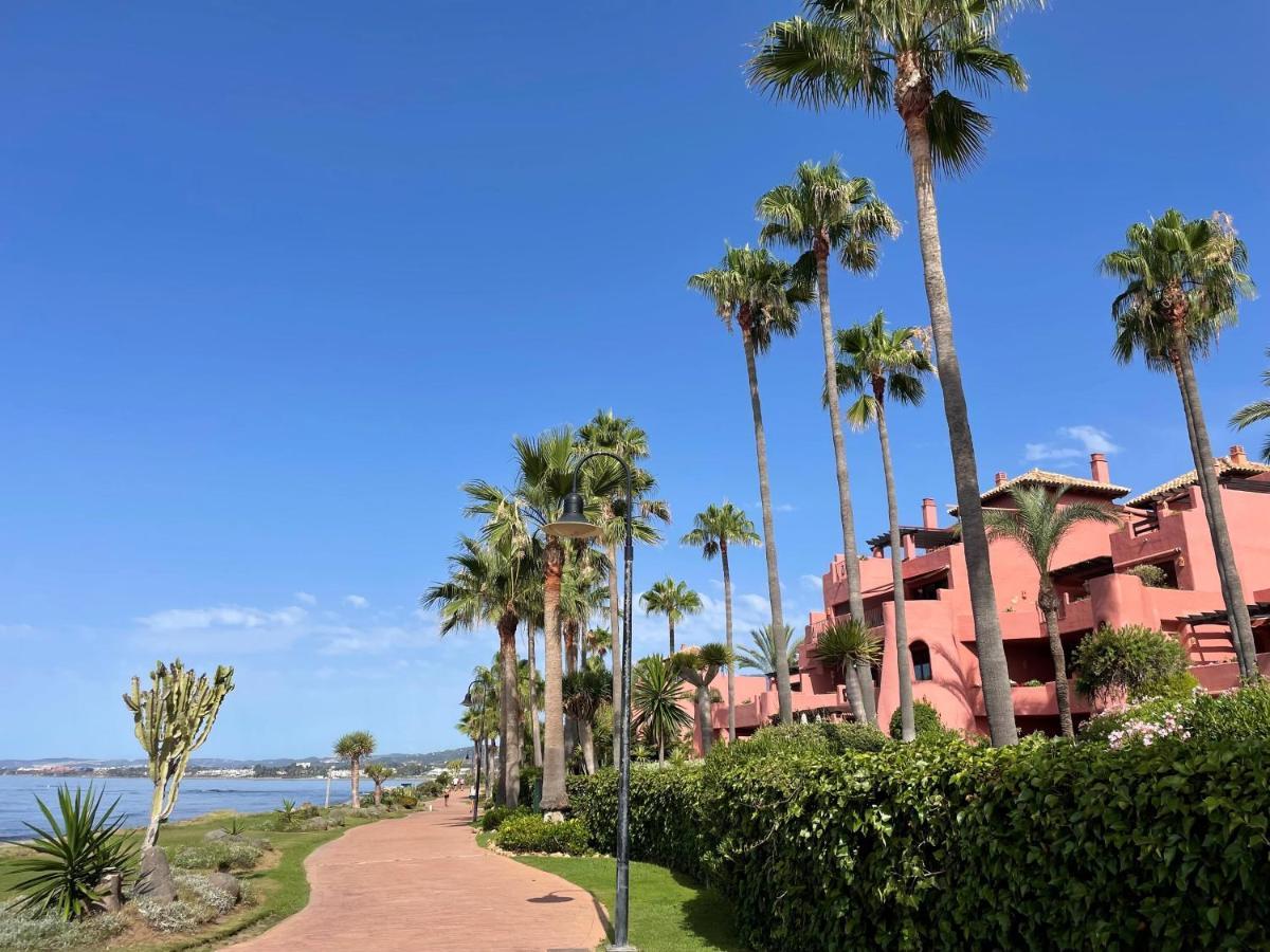 Sotoserena Pools & Tropical Garden With Sea View