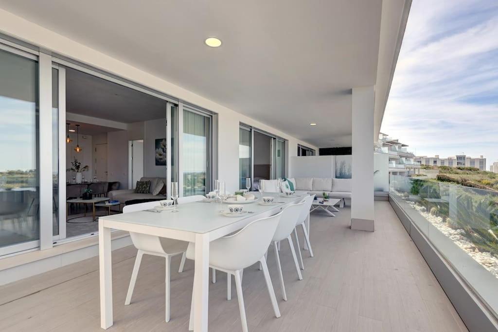 Three-bedroom In Estepona