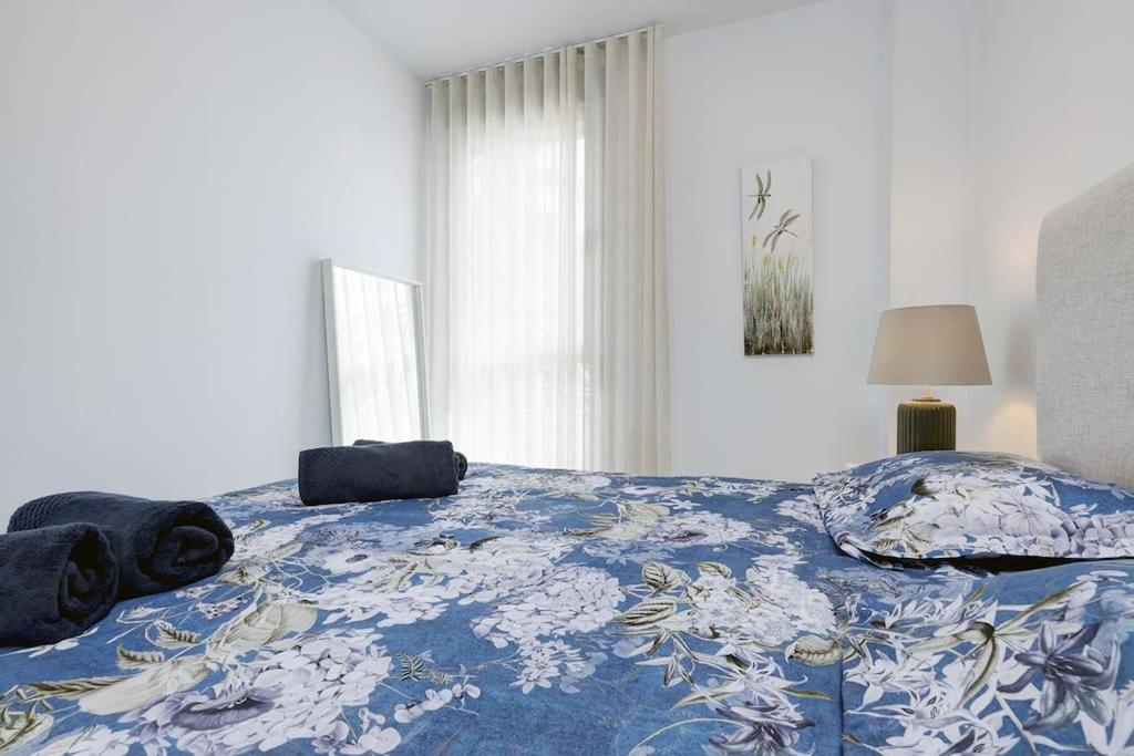 Three-bedroom In Apartment *
