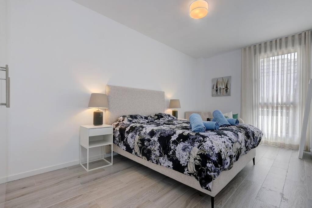 Apartment Three-bedroom In