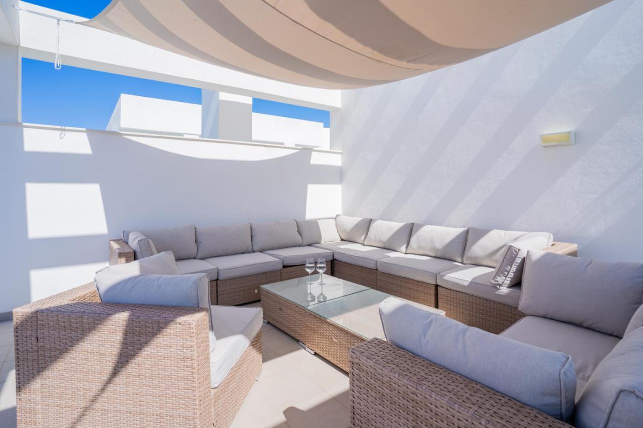 With Big Roof Terrace Apartment Estepona