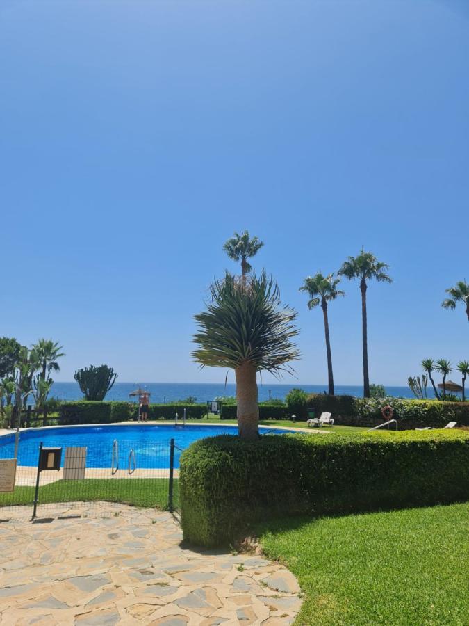 Apartment Molinos On The Beachfront With Pool *