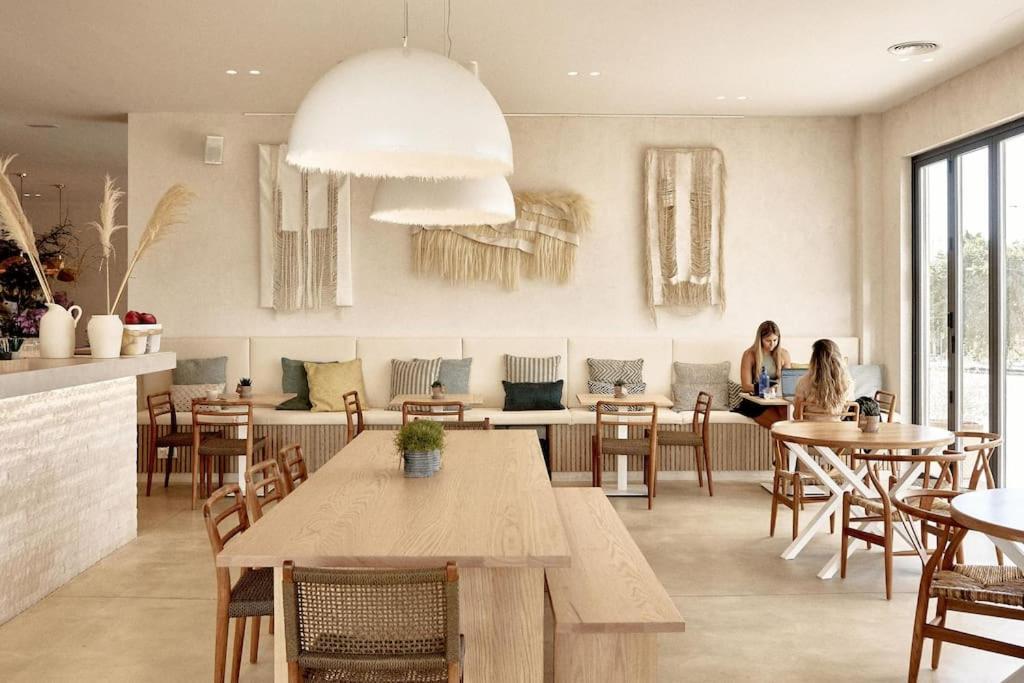 Luxury 3bdr In New Golden Mile, Marbella