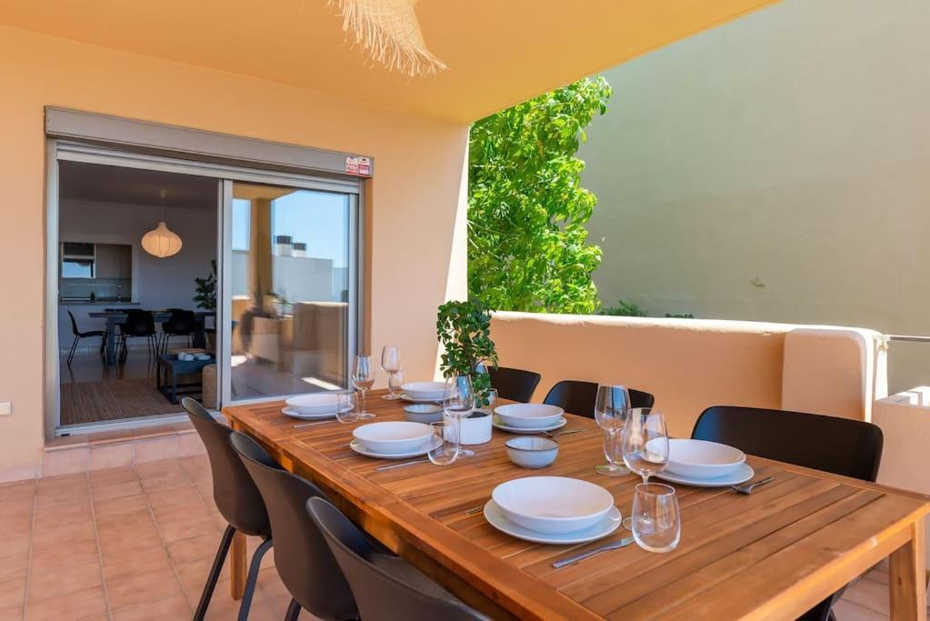 Luxury 3bdr In New Golden Mile, Marbella