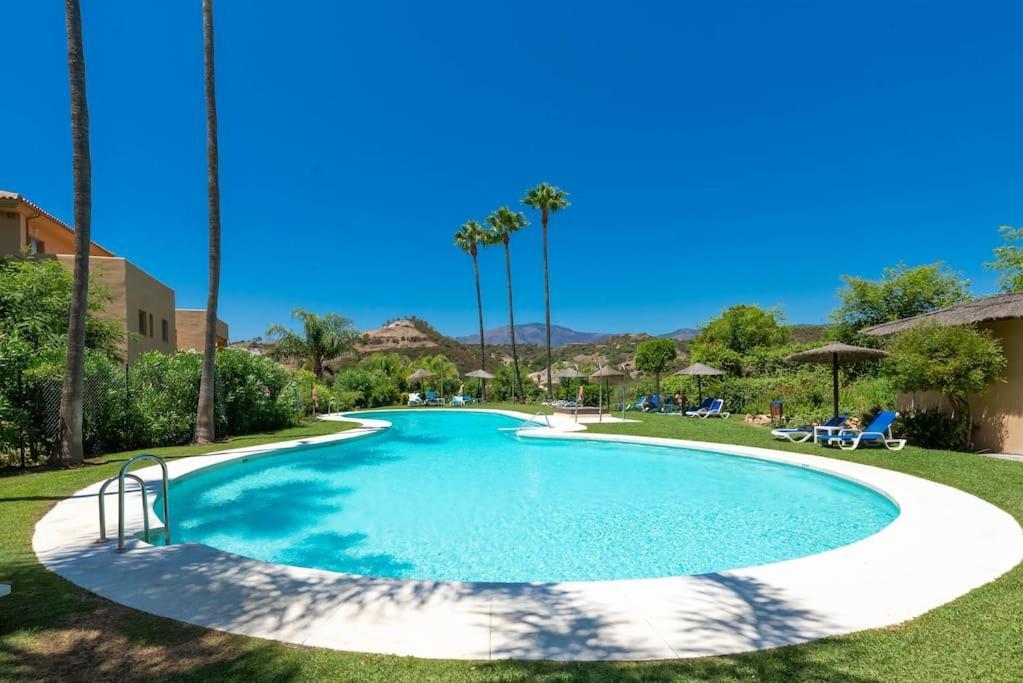 Luxury 3bdr In New Golden Mile, Marbella Estepona