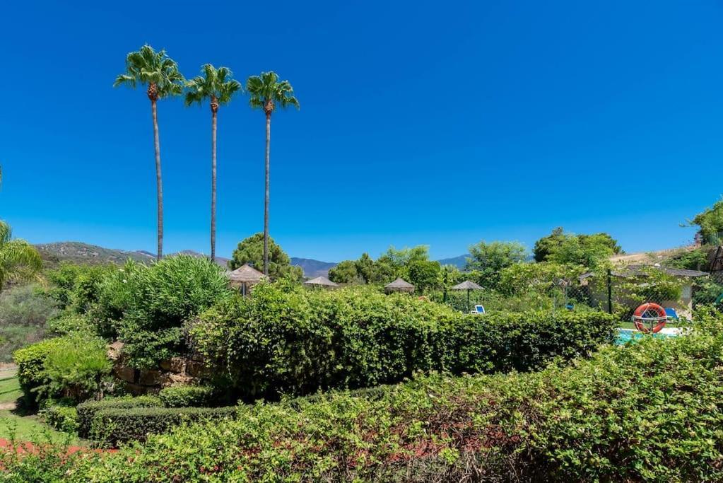 Apartment Luxury 3bdr In New Golden Mile, Marbella *