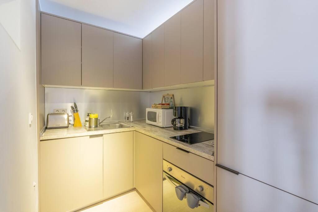 Ar6 Pablo Picasso 4 Bedroom Appartement