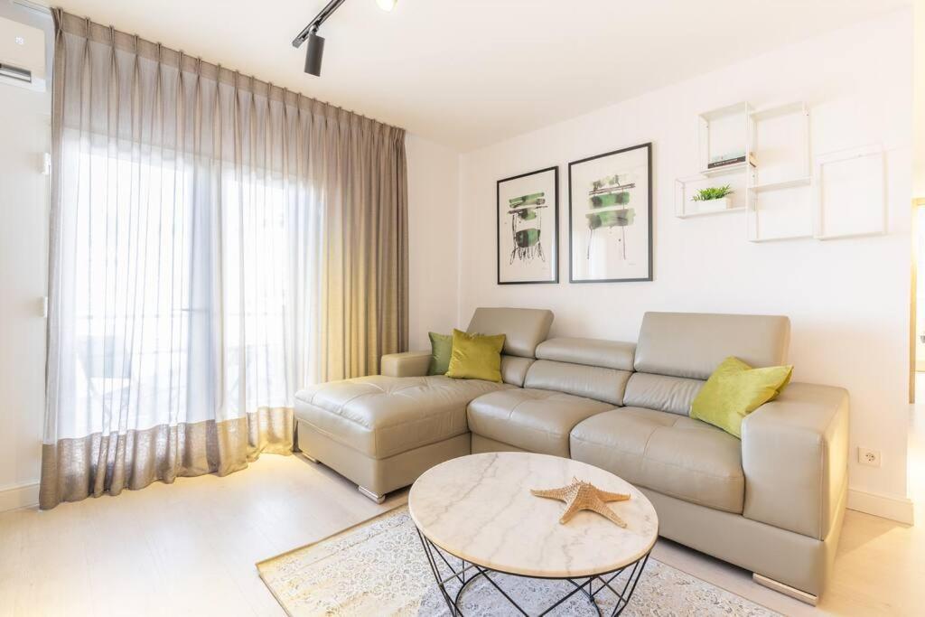 Ar6 Pablo Picasso 4 Bedroom Appartement Estepona