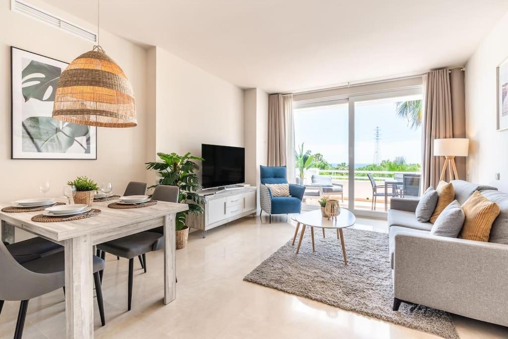 Ar9 Alcazaba Lagoon Apartment