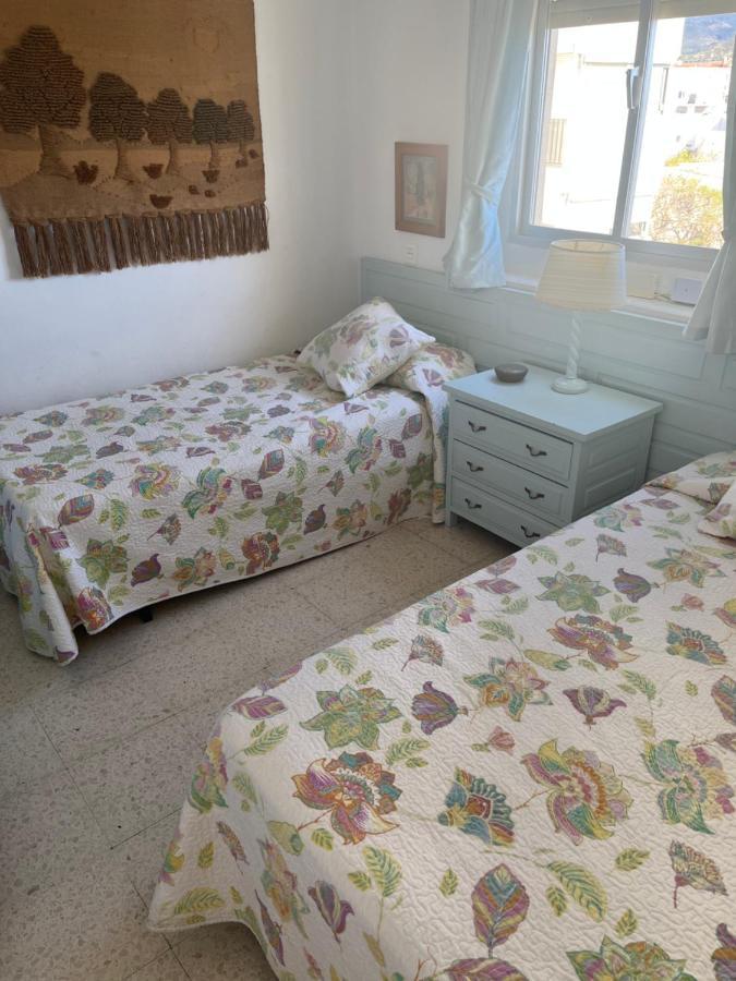 Apartment Large Three Bedroom Panoramic Sea Views