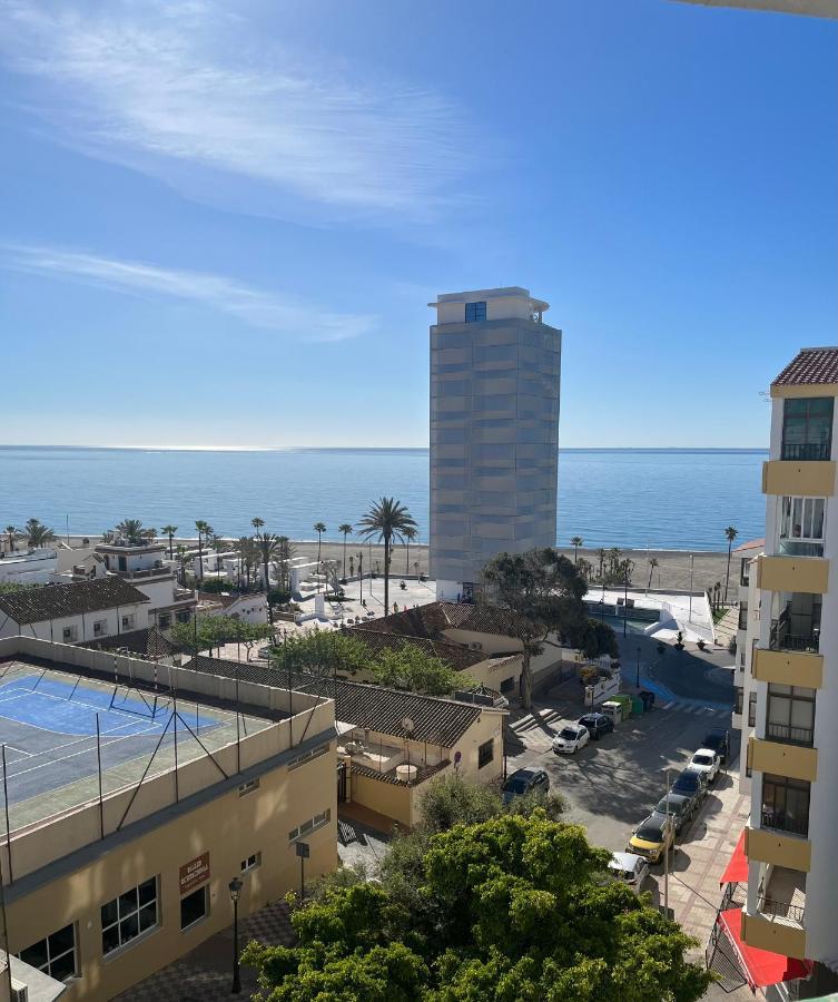 Large Three Bedroom Panoramic Sea Views Apartment *