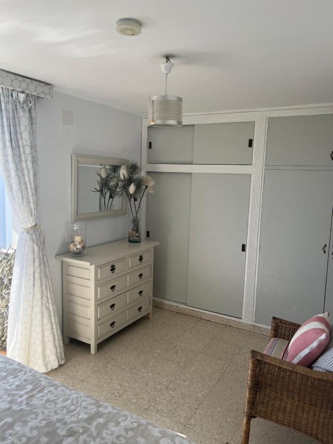 Large Three Bedroom Panoramic Sea Views Estepona
