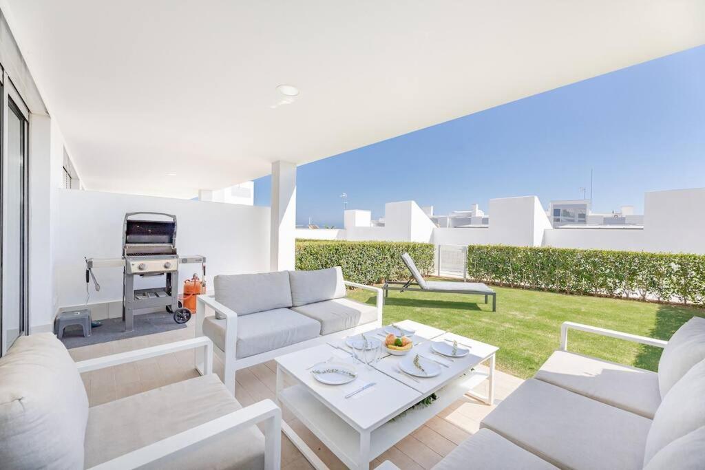 Apartment Stunning 2 Bedroom Ground Floor Le Mirage Rdr339 Estepona