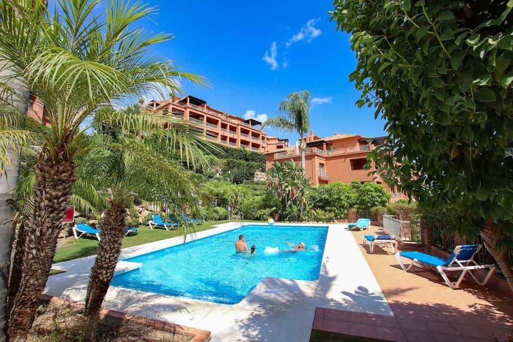 Apartment En Residencial De Lujo Flamengos Estepona
