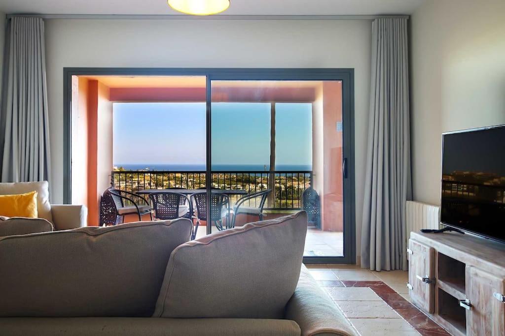 Apartment En Residencial De Lujo Flamengos Estepona