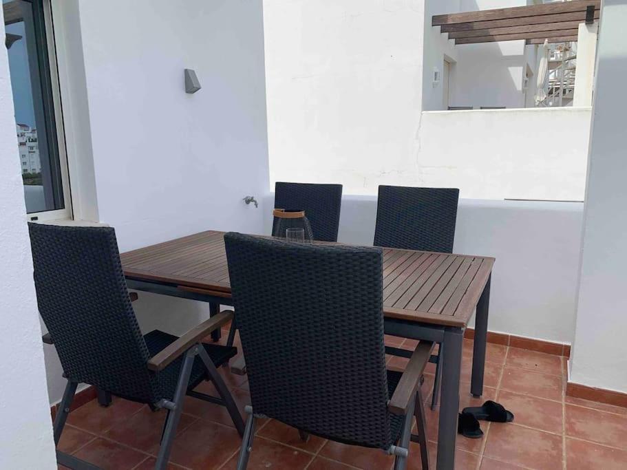 Apartamento Penthouse Seaview And Golf Valle Estepona