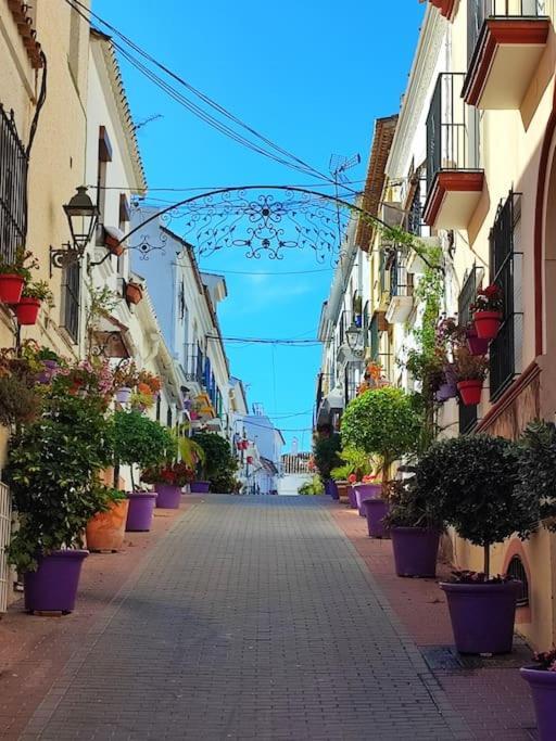 1st Line Of The Beach, La Rada Beach! Ac,wifi,terrace, Private Parking *