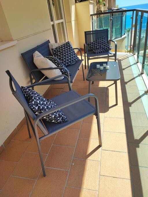 1st Line Of The Beach, La Rada Beach! Ac,wifi,terrace, Private Parking Apartment