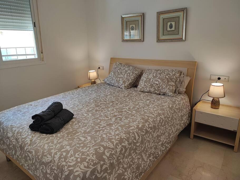 1st Line Of The Beach, La Rada Beach! Ac,wifi,terrace, Private Parking Apartment Estepona