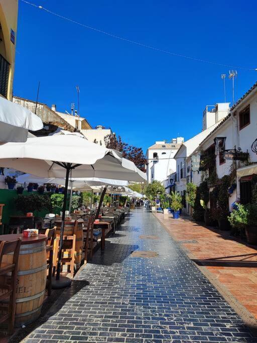 1st Line Of The Beach, La Rada Beach! Ac,wifi,terrace, Private Parking Apartment *