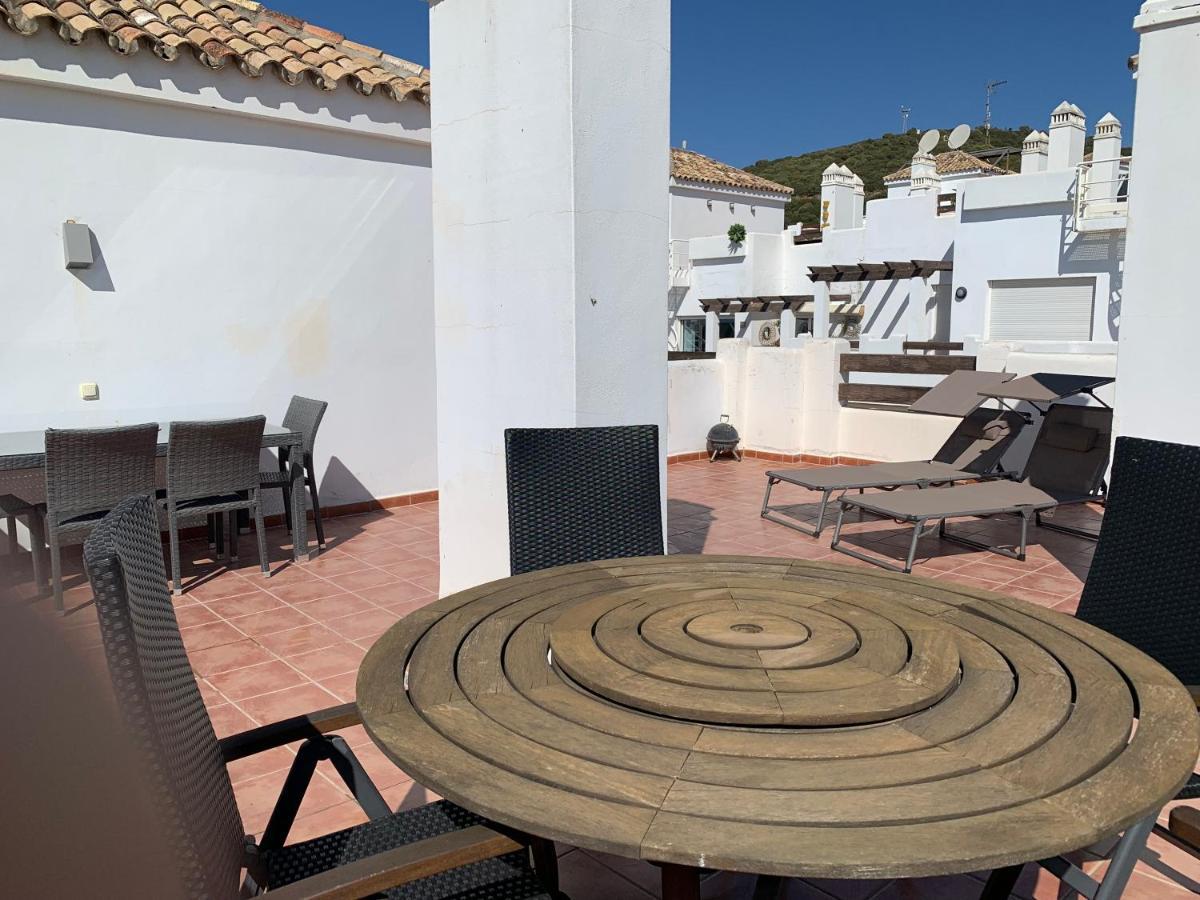 Apartment Penthouse Seaview And Golf Valle Estepona